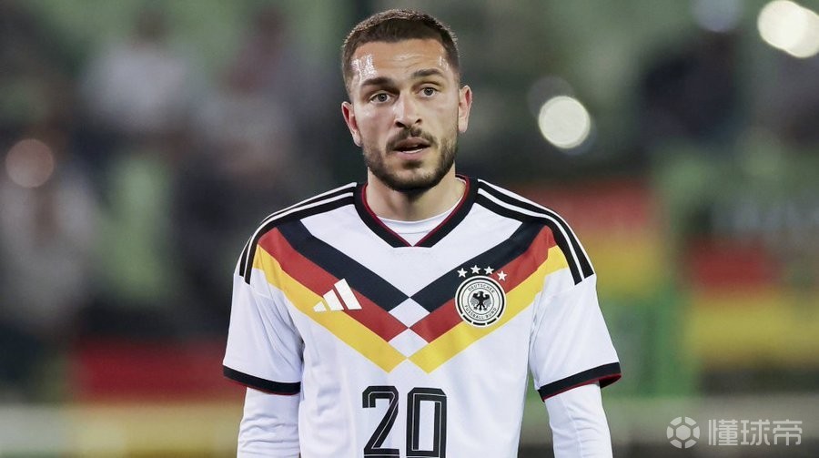 记者：拜仁视小伊布为下赛季左边锋替补，但不确定他是否接受