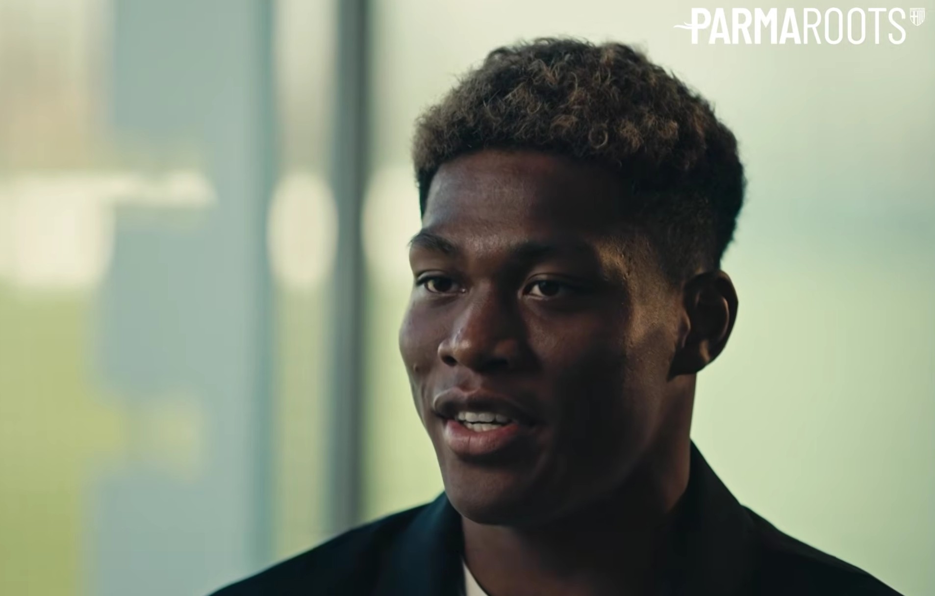 铃木彩艳：我想成为世界上最好的门将；世界杯是我的目标之一