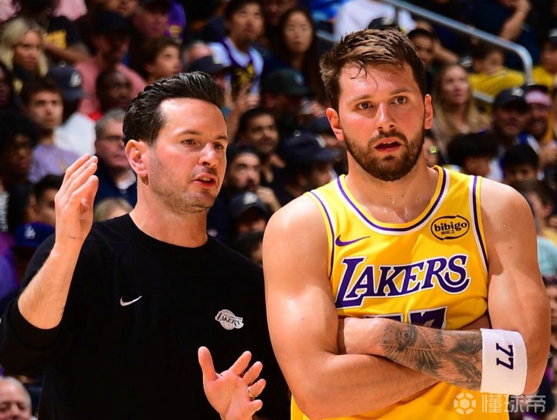 执教前两个赛季均率队拿到50胜，雷迪克是湖人队史主帅第4人