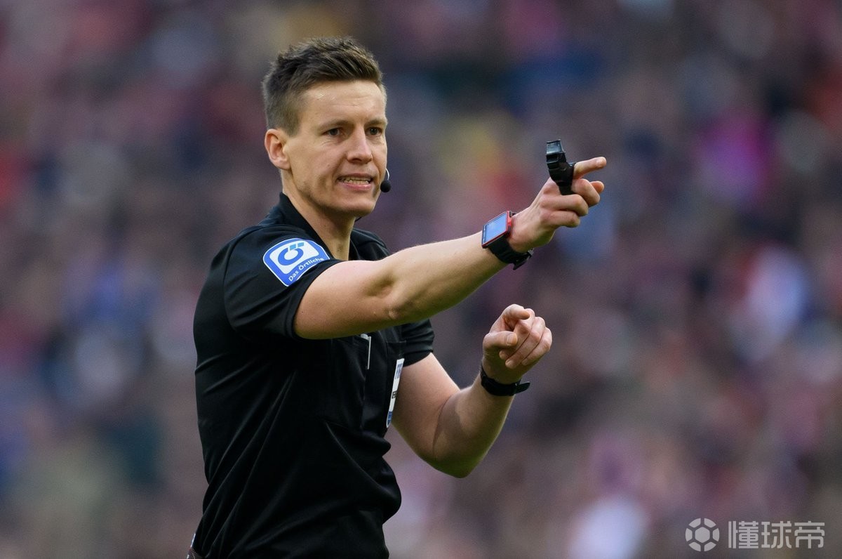 官方：德国裁判希伯特将执法欧冠1/4决赛阿森纳客战葡体