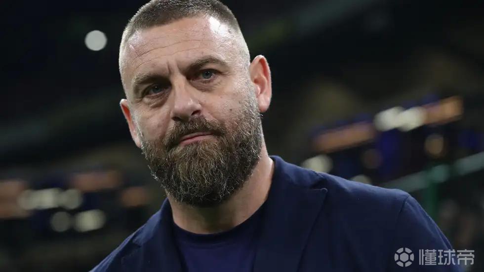 接手意大利队主帅位置？德罗西：心里满是遗憾，不愿过多评价