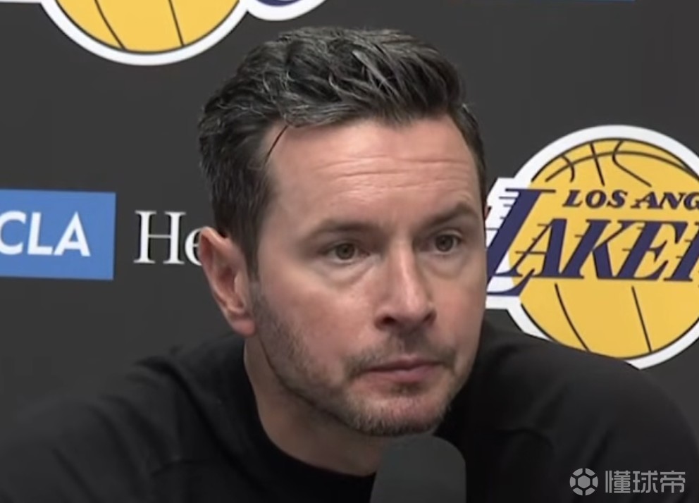 雷迪克：这是个防守糟糕的夜晚，我们有意识让詹姆斯接球进攻