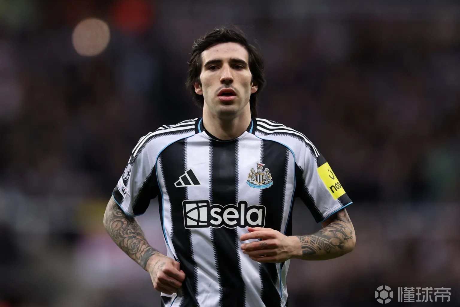 经纪人：托纳利是冠军级别球员，他已是英超豪门的引援目标