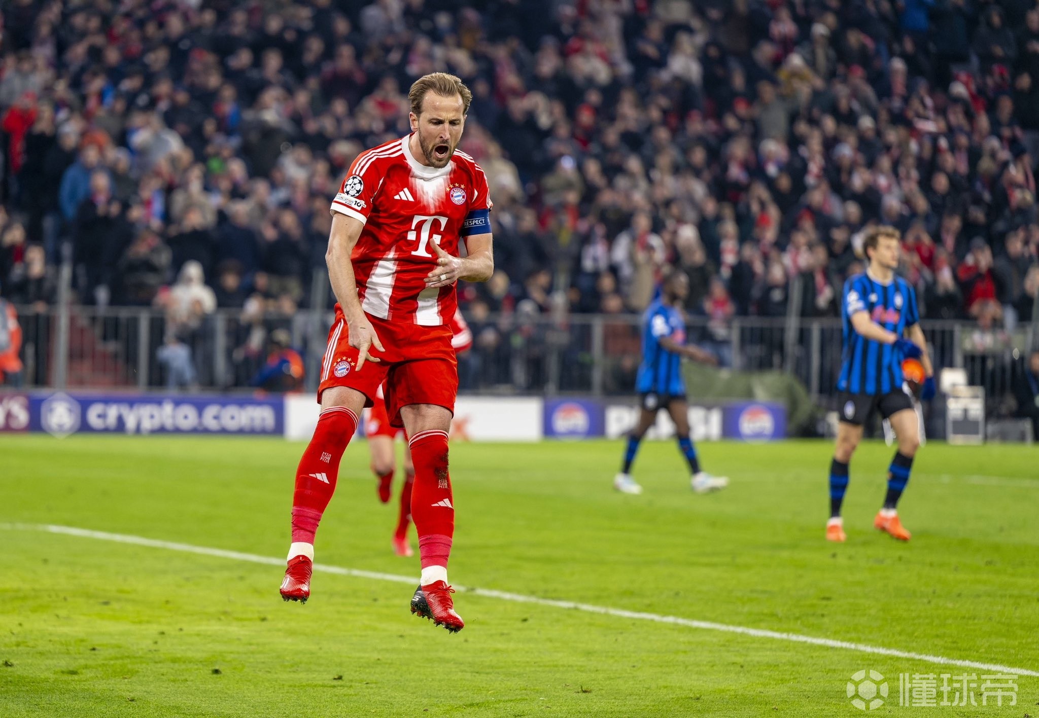 德天空：凯恩参加了拜仁最后一练，若一切顺利他将出战皇马