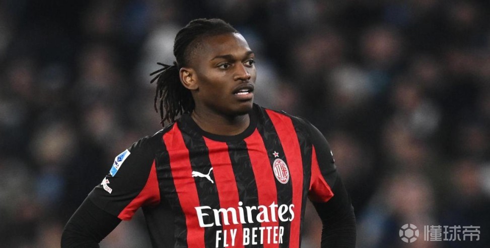 迪马：莱奥完成全部训练能出战那不勒斯，但不确定是否首发