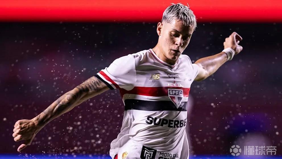 图片报：多特有意圣保罗18岁前锋卢卡，阿森纳领跑球员争夺战