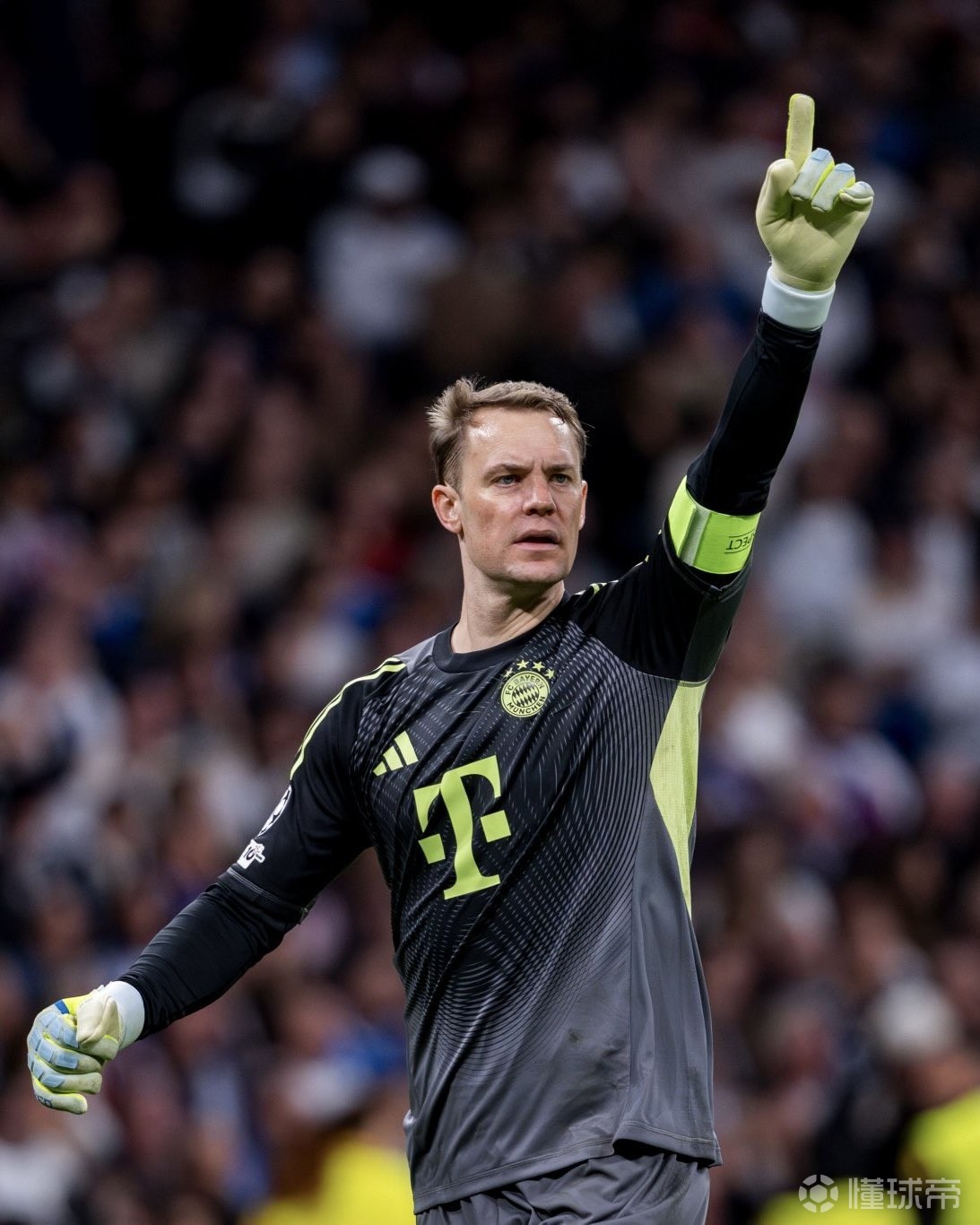 完美表现！40岁诺伊尔本场9次扑救 阻止1.05个预期进球