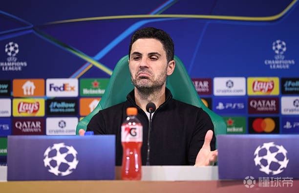 拉亚是世一门吗？塔帅：不知道该用什么形容词，很高兴拥有他