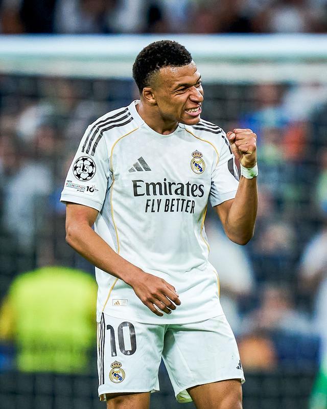 拜仁掀翻伯纳乌！别再跟风黑姆巴佩了，没他皇马早凉了