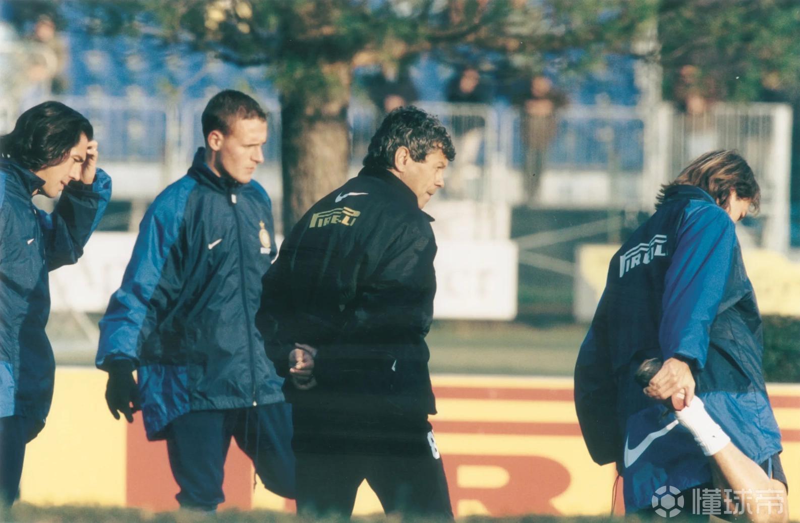 国米哀悼昔日主帅卢塞斯库：无论为人还是执教，他都堪称典范