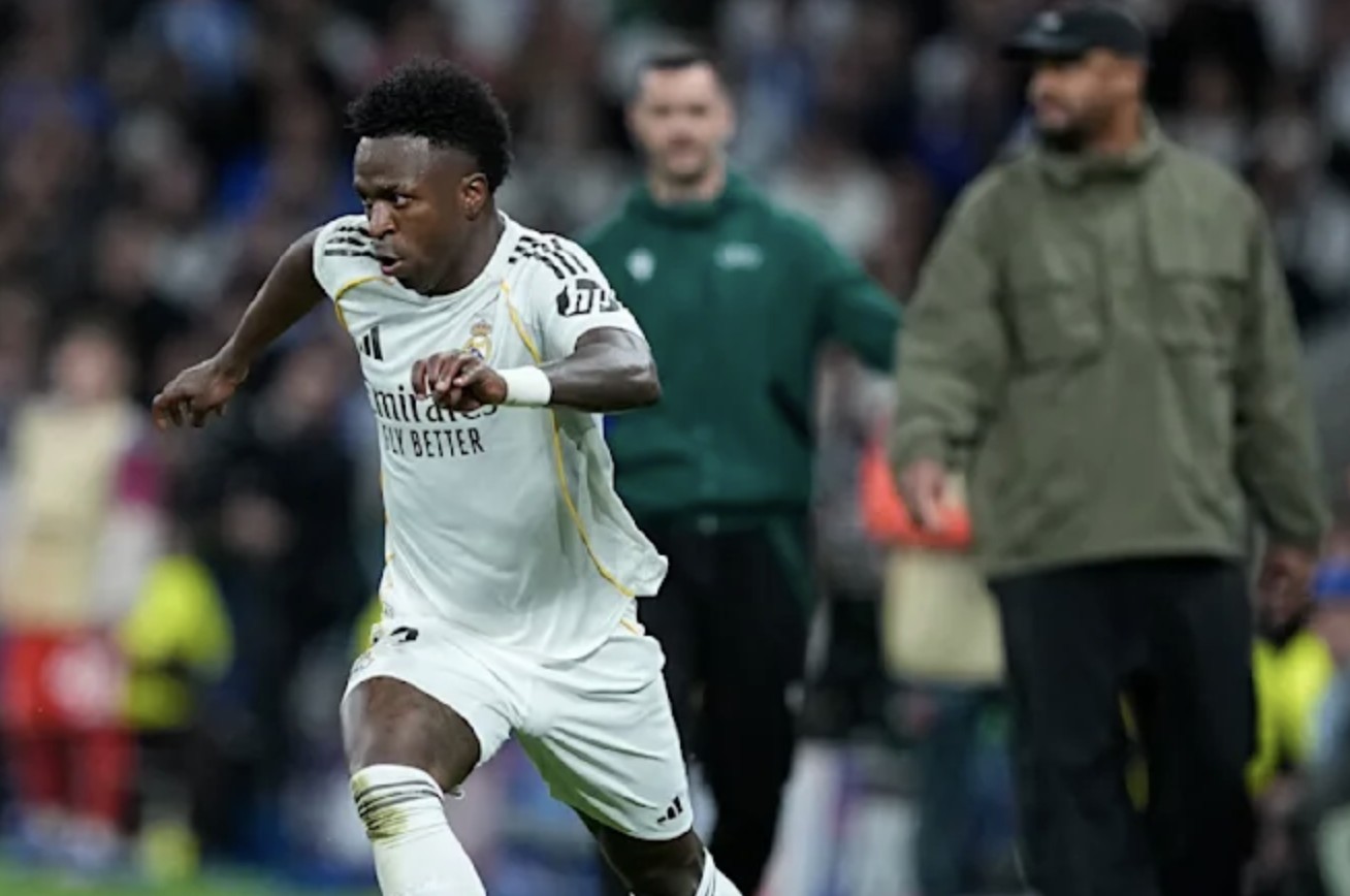 孔帕尼：维尼修斯应该保持他自己的风格，我完全支持他