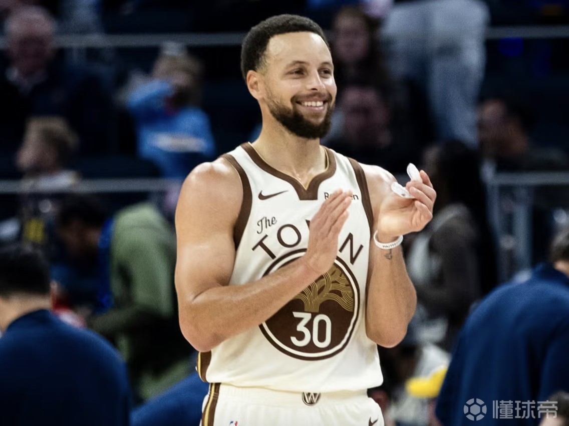 库里：回归第二场比赛会比第一场更难，我还在努力找回节奏