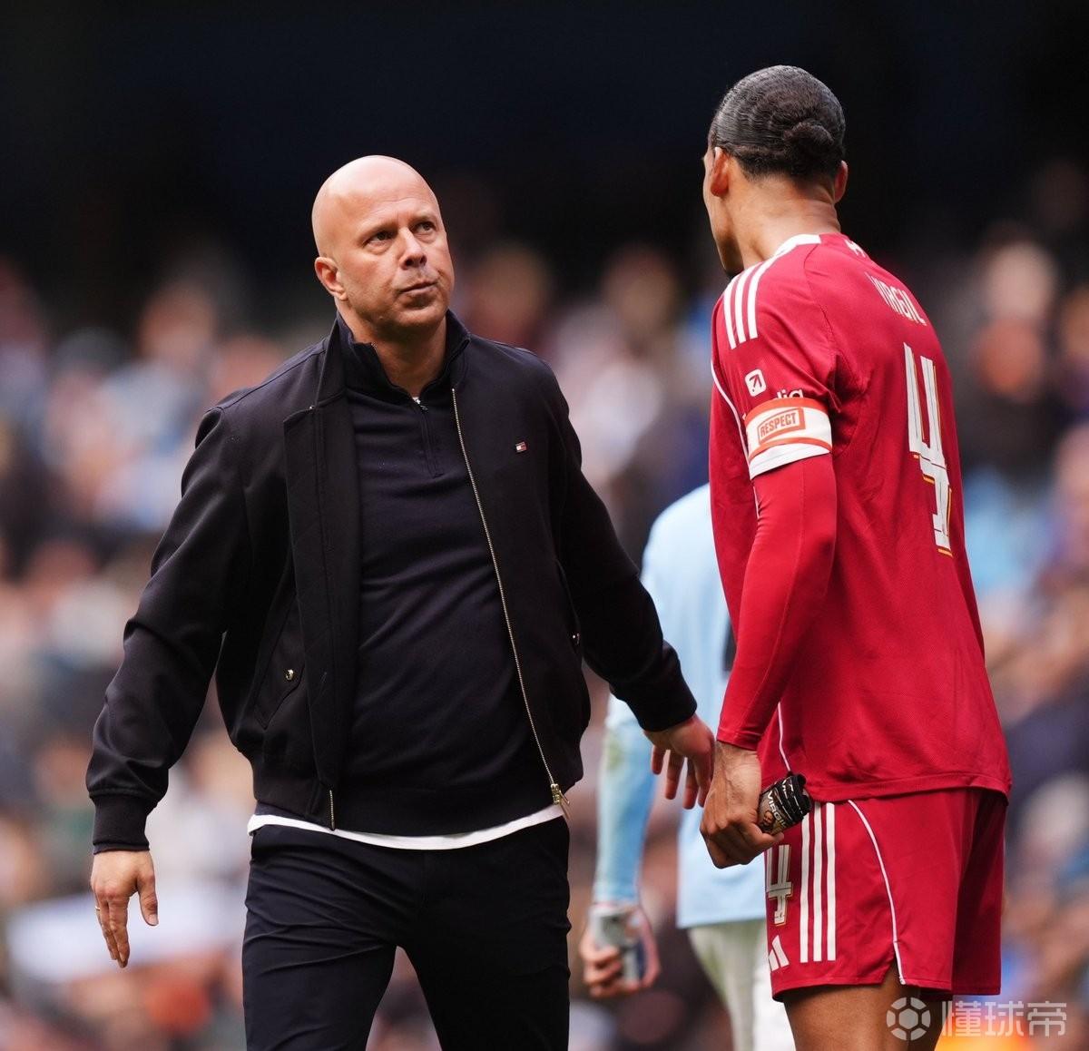 自1953/54赛季以来，利物浦首次单赛季三次遭遇三连败