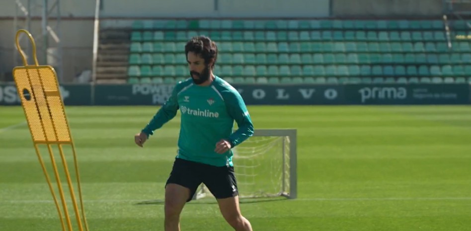 伊斯科：我看到了复出的曙光；贝蒂斯渴望继续创造历史