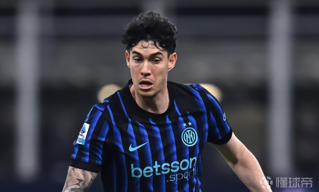 意媒：巴斯托尼仍在与轻微膝伤作斗争，周末出战科莫存疑