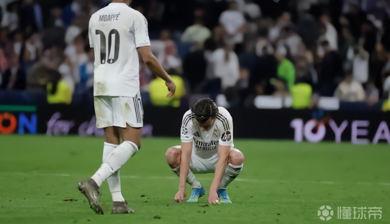 阿斯：卡雷拉斯一对一防守太差，糟糕表现为门迪让出首发位置