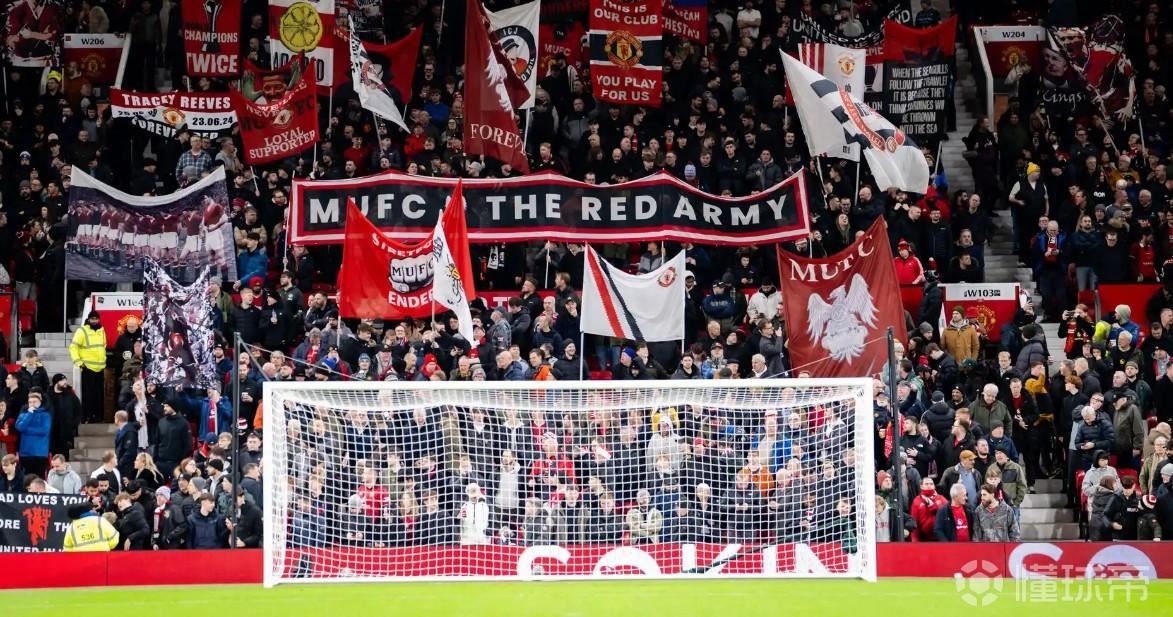 曼联官方：下赛季球场将有一系列升级改造，餐饮更丰富